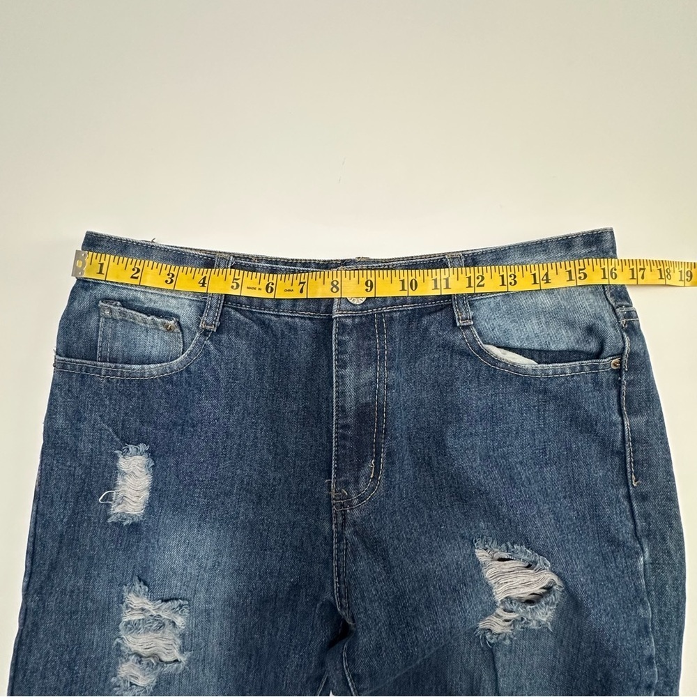 Ripped Jeans - Picture 4 of 15